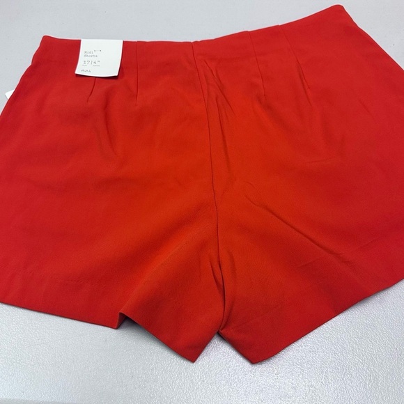 A New Day Women’s Red Midi Shorts w/Stretch Size 17 - Picture 7 of 9